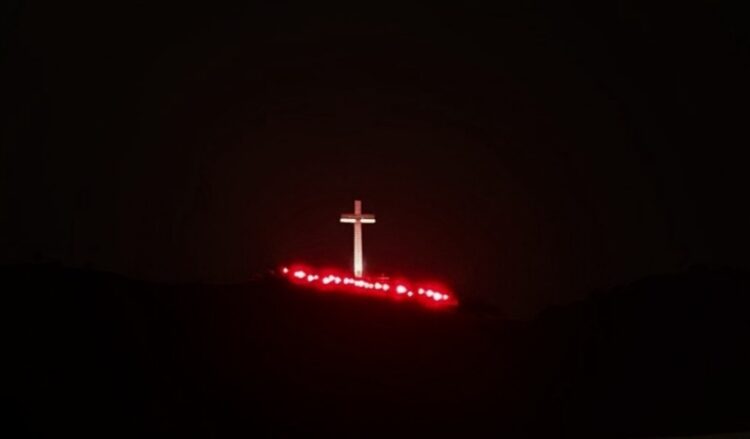 Mladež Mostara odala počast žrtvama u Domovinskom ratu i obilježila 34. obljetnicu od uspostave Hrvatske Zajednice Herceg Bosna