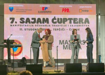 (FOTO) 7. Sajam Ćuptera u Tepčićima nadmašio sva očekivanja: Ćupter Anite Miletić oduševio žiri i dobio najbolje ocjene