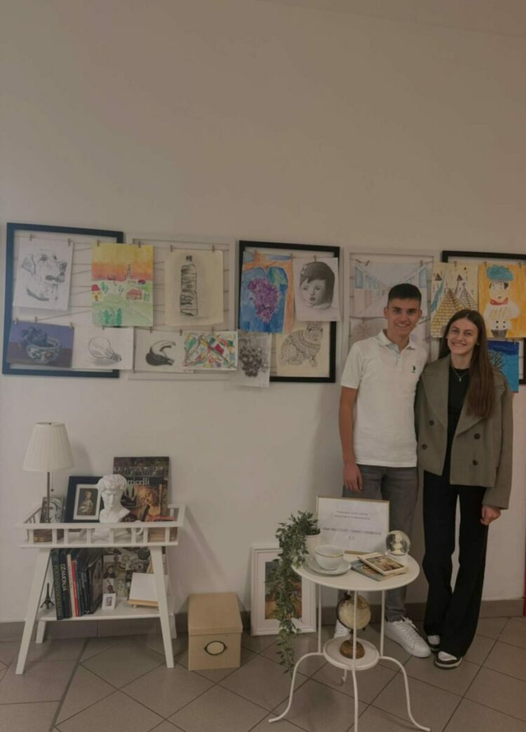 U svijetu umjetnosti: Druga po redu izložba mladih umjetnika SŠ dr. fra Slavka Barbarića