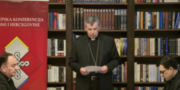 Nadbiskup Vukšić se osvrnuo na Daytonski sporazum: “Hrvate se postupno pokušava pretvoriti u nacionalnu manjinu”