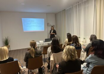 „Znaš li kako mi je“: U Čitluku održana radionica koja je pokrenula važna pitanja o odrastanju i razumijevanju djece