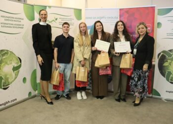 HT Eronet nagradio mlade: Među njima i učenici OŠ fra Didaka Buntića iz Čitluka