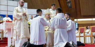 Ređenje u Mostaru: Hercegovina bogatija za tri đakona