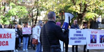 Zdravstveni radnici poručili: Bez povećanja plaća nema prekida štrajka