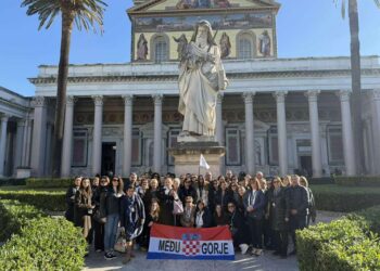 Chiara Travel okupila 50 hodočasnika na jedinstvenom putu Asiz-Rim-Padova u Jubilarnoj godini