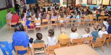 KIC Čitluk u suradnji s Dječjim vrtićem Čitluk organizirao promociju slikovnice “Pravi smisao Božića”