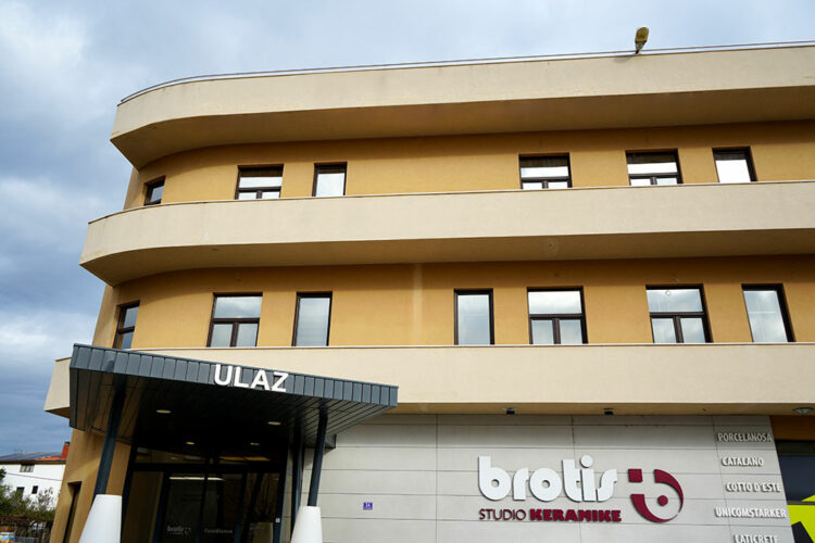 35 godina Brotisa: Obiteljska firma iz Čitluka izrasla u jedan od najvećih salona za uređenje doma