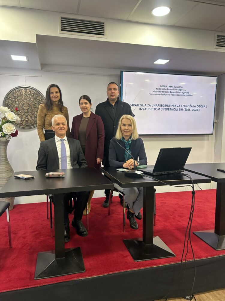 Predstavnici Ustanove Sveti Josip Radnik sudjelovali na prezentaciji Strategije za unaprjeđenje prava osoba s invaliditetom u FBiH
