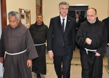 Predsjednik Vlade RH Andrej Plenković posjetio Papinsko franjevačko sveučilište Antonianum u Rimu