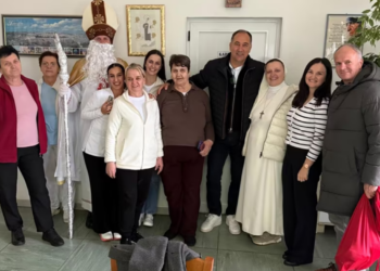 Stožer HŠK Zrinjski razveselio štićenike Doma Ivan Pavao II u Vionici