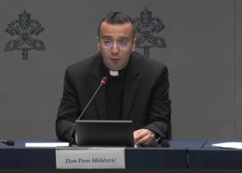 Mostarski župnik u Vatikanu svjedočio o zatočeništvu u logoru: “Mir je plod pravde”