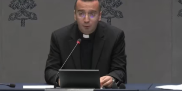 Mostarski župnik u Vatikanu svjedočio o zatočeništvu u logoru: “Mir je plod pravde”