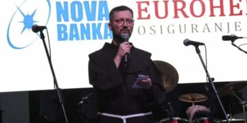 Objavljena zbirka autorskih skladbi fra Branimira Novokmeta