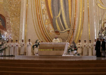 Božićna poruka provincijala Hercegovačke franjevačke provincije fra Joze Grbeša