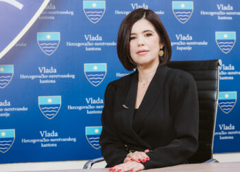 ČESTITKA PREDSJEDNICE VLADE HNŽ U POVODU BOŽIĆA I NOVE GODINE