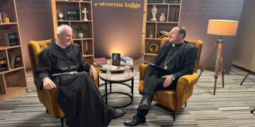 U četvrtak „Otvorena knjiga“ – novi podcast Radiopostaje Mir Međugorje, koji uređuju mons. Petar Palić i fra Jozo Grbeš