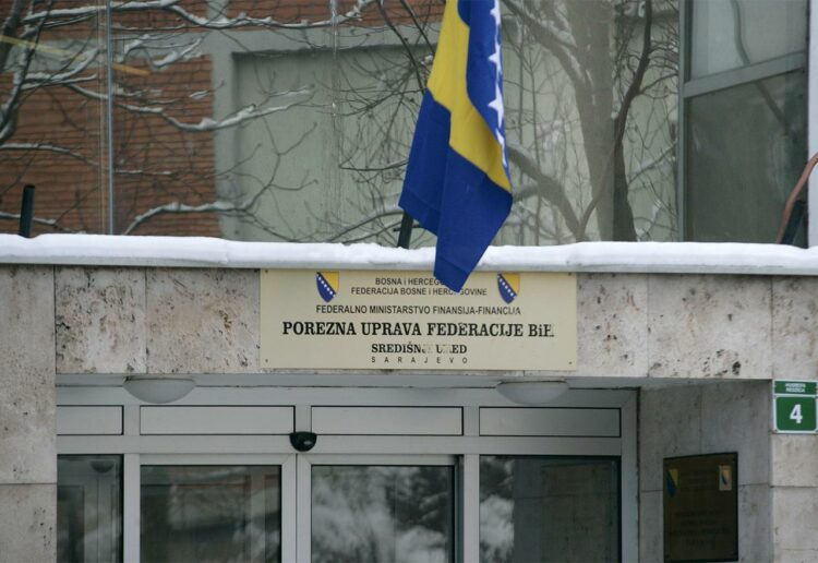 Porezna uprava FBiH izvršila 190 inspekcijskih kontrola uoči novogodišnjih praznika