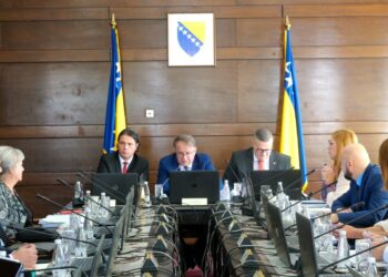 Reformske mjere Vlade FBiH u 2025. godini: Veće plaće i socijalne naknade, očuvanje radnih mjesta, podrška radnicima i gospodarstvu