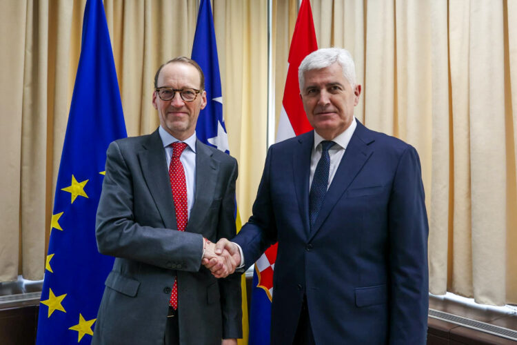 Čović održao sastanak s veleposlanikom Republike Austrije u BiH Diwaldom