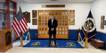 Brotnjak Slaven Markota u posjeti Tomich Hallu, simbolu herojstva Petra Hercega Tomića