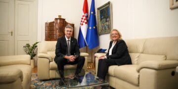 Zagreb: Bradara i Plenković sa izaslanstvima o stabilnosti, investicijama i energetskim izazovima