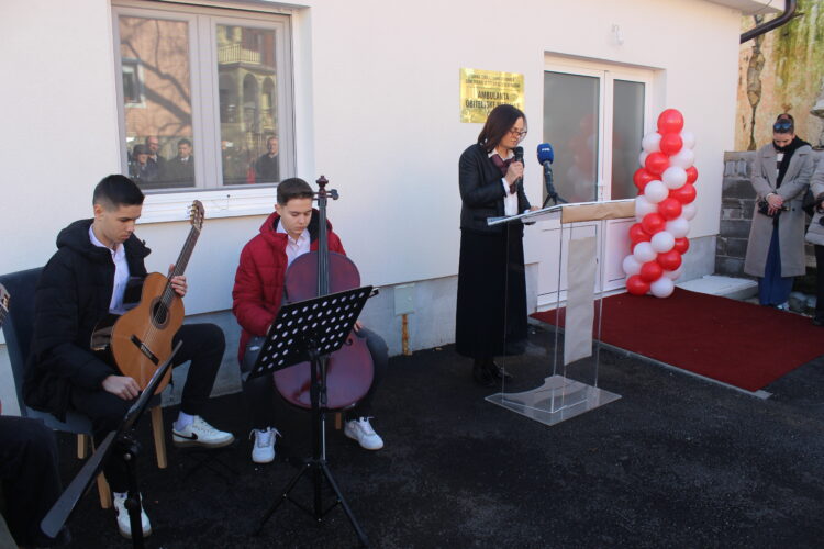 (FOTO) Svečano otvorena Područna ambulanta u Čerinu