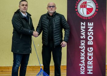 Košarkaški savez Herceg Bosne podijelio Molten lopte na Mini basket turniru za djevojčice u Čitluku