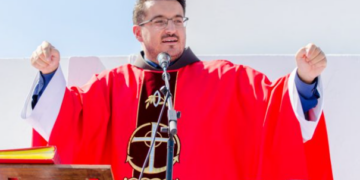 PITAJTE SVEĆENIKA: Fra Goran Azinović o davanju imena djetetu i ulozi krsnog kuma: “Ne može ništa biti ljepše od imena svetaca”