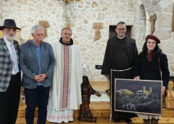 Gradnići: Otvorena izložba skulptura Ljube Mihalja i slika Srećka Sliškovića