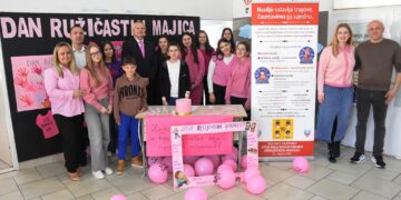 U školama na području općine Čitluk postavljeni edukativni baneri protiv vršnjačkog nasilja