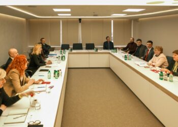 RAK i AKOP BiH razgovarali o suzbijanju ilegalnih IPTV servisa i zaštiti tržišta