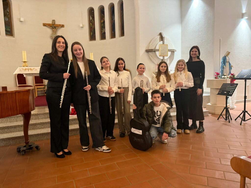 (FOTO/VIDEO) U Gradnićima održan koncert učenika flaute OGŠ Brotnjo