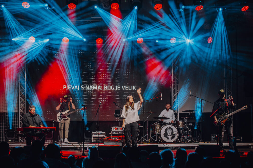 Večer slavljenja s grupom Emanuel 12.travnja u Mostaru