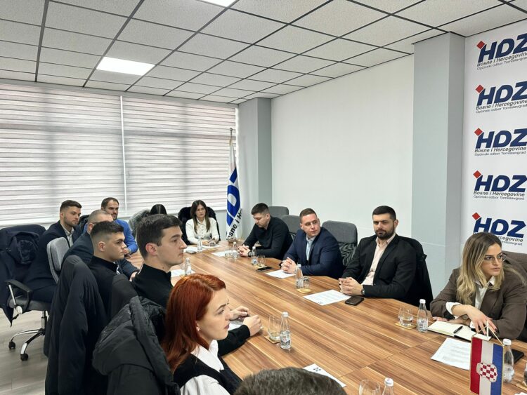 Mladež HDZ BiH: Odgovornim politikama gradimo BiH po mjeri mladih