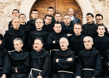 (VIDEO) Sedmorica: Prvi domaći AI film o ubijenim mostarskim franjevcima iz 1945. godine