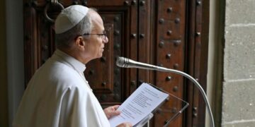 Prenosimo u cijelosti Poruku pape Lava XIV. za korizmu “Slušati i postiti – Korizma kao vrijeme obraćenja”