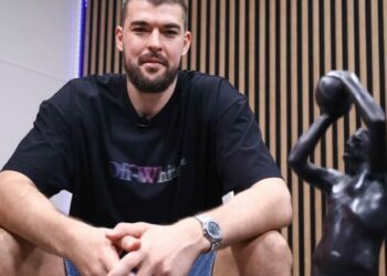 Brotnjak Ivica Zubac za Večernji list: “Rodila mi se kći, a onda sam morao na drugi kraj SAD-a…”