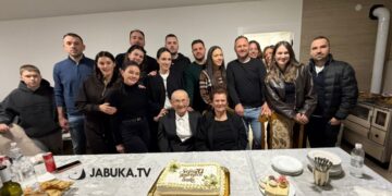 Rijedak jubilej u Hercegovini: Anđelko i Iva Kvesić proslavili 70 godina braka