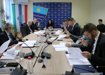 Vlada HNŽ-a: 91.220,00 KM za subvenciju prve nekretnine i 550.000,00 KM za nova vozila hitne pomoći