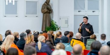 Korizmena duhovna obnova i kateheze za župljane Međugorja