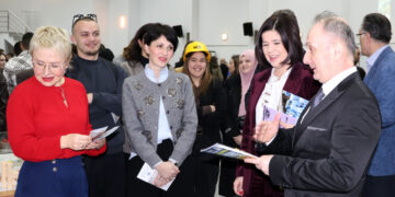 Vlada HNŽ: Buhač i Verlagić na tradicionalnom Sajmu srednjih škola grada Mostara