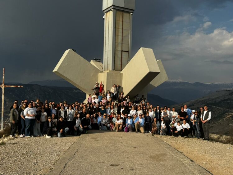 40 dana za život: Održan Križni put za nerođene na brdu Hum