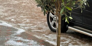 Grmljavinsko nevrijeme praćeno tučom pogodilo Brotnjo