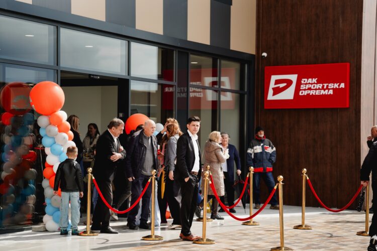 FOTO | Čapljina postaje shopping središte juga BiH – svečano otvoren Corner Park!