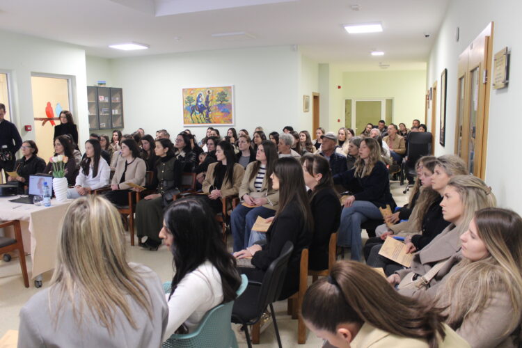 (FOTO) Od sluha do govora: Dr.med. Josip Lesko održao predavanje u Ustanovi Sveti Josip Radnik