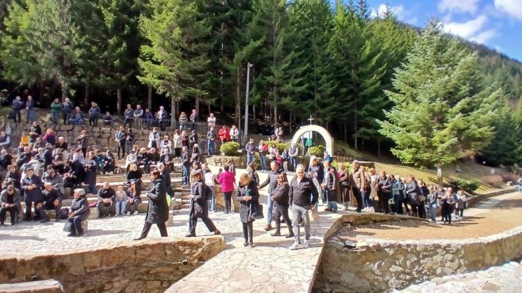 (FOTO/VIDEO) Hodočašće u Deževice: Svjedočanstvo o snazi vjere, molitve i Božje milosti