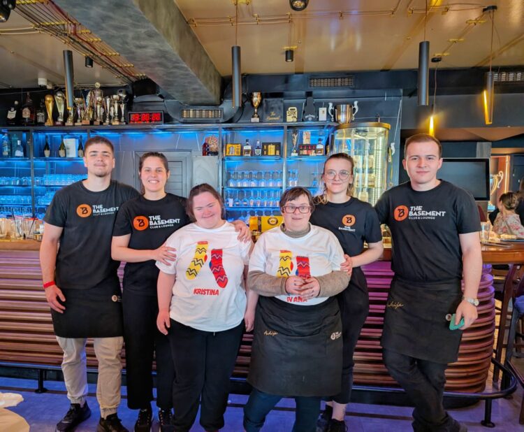 (FOTO) Kava s ljubavlju: U Čitluku obilježen Svjetski dana osoba sa sindromom Down