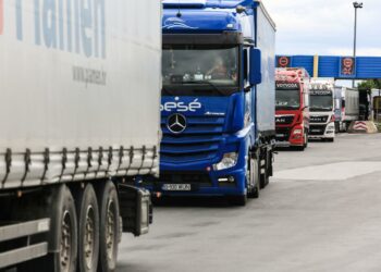 Vozači kamiona iz BiH od 12. ožujka najavljuju blokade graničnih prijelaza