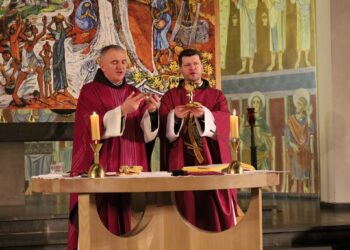 Snažne poruke o miru i oprostu: Trodnevna duhovna obnova okupila Hrvate u Giessenu, Kloppenheimu i Niddi