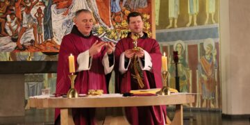 Snažne poruke o miru i oprostu: Trodnevna duhovna obnova okupila Hrvate u Giessenu, Kloppenheimu i Niddi